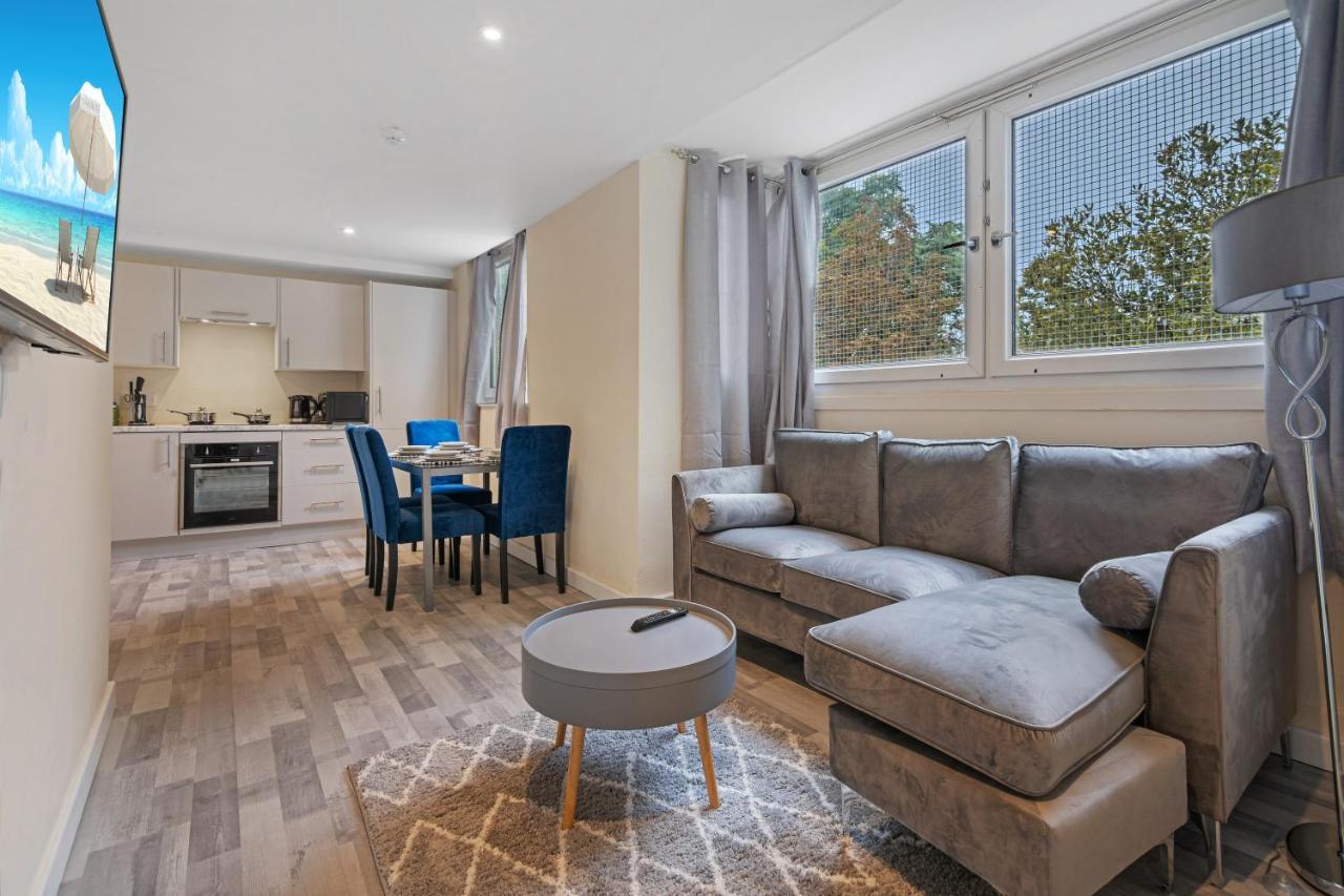 Suites By Rehoboth - Overcomers- Deptford Londres Exterior foto